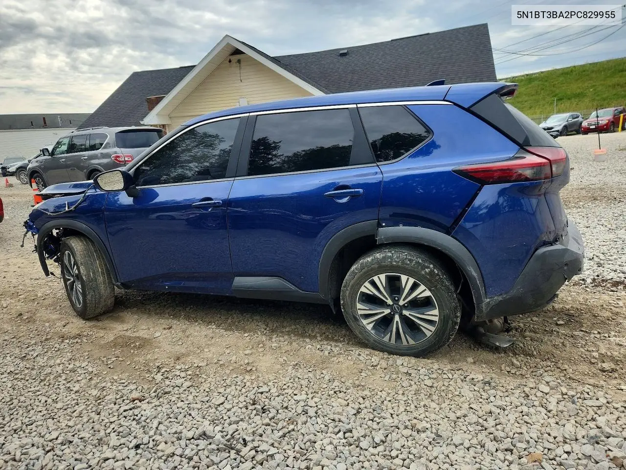 2023 NISSAN ROGUE VIN 5N1BT3BA2PC829955 — фото 2