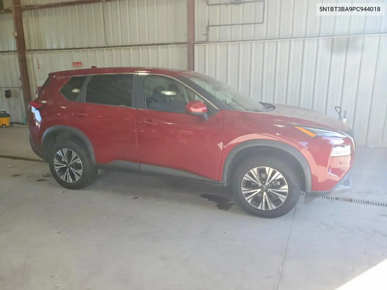 2023 NISSAN ROGUE VIN 5N1BT3BA9PC944018 — фото 4