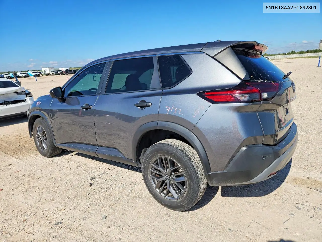2023 NISSAN ROGUE VIN 5N1BT3AA2PC892801 — фото 2