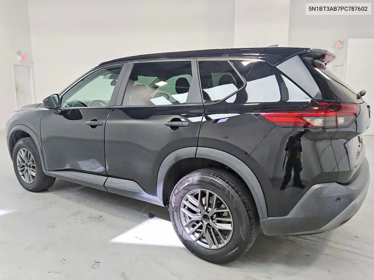 2023 NISSAN ROGUE VIN 5N1BT3AB7PC787602 — фото 2