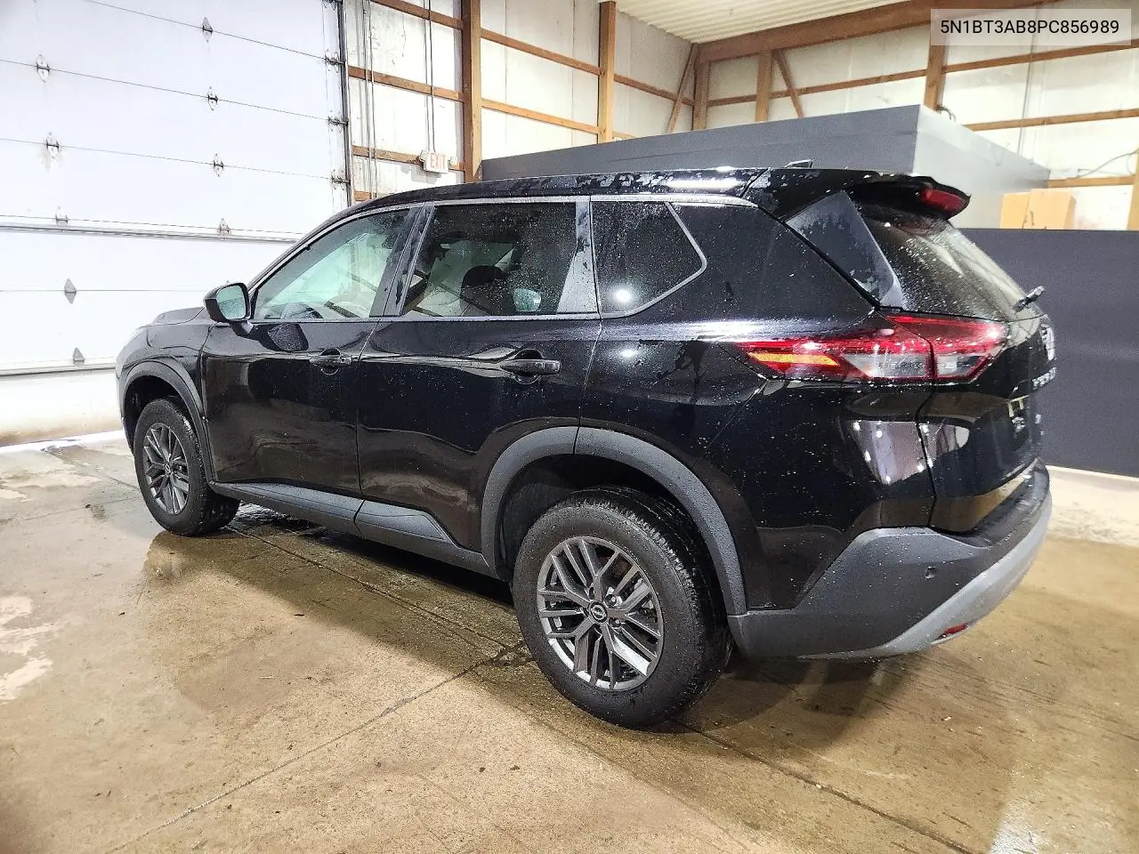 2023 NISSAN ROGUE VIN 5N1BT3AB8PC856989 — фото 2