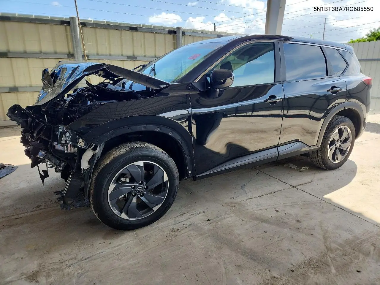 NISSAN ROGUE 2024, VIN 5N1BT3BA7RC685550