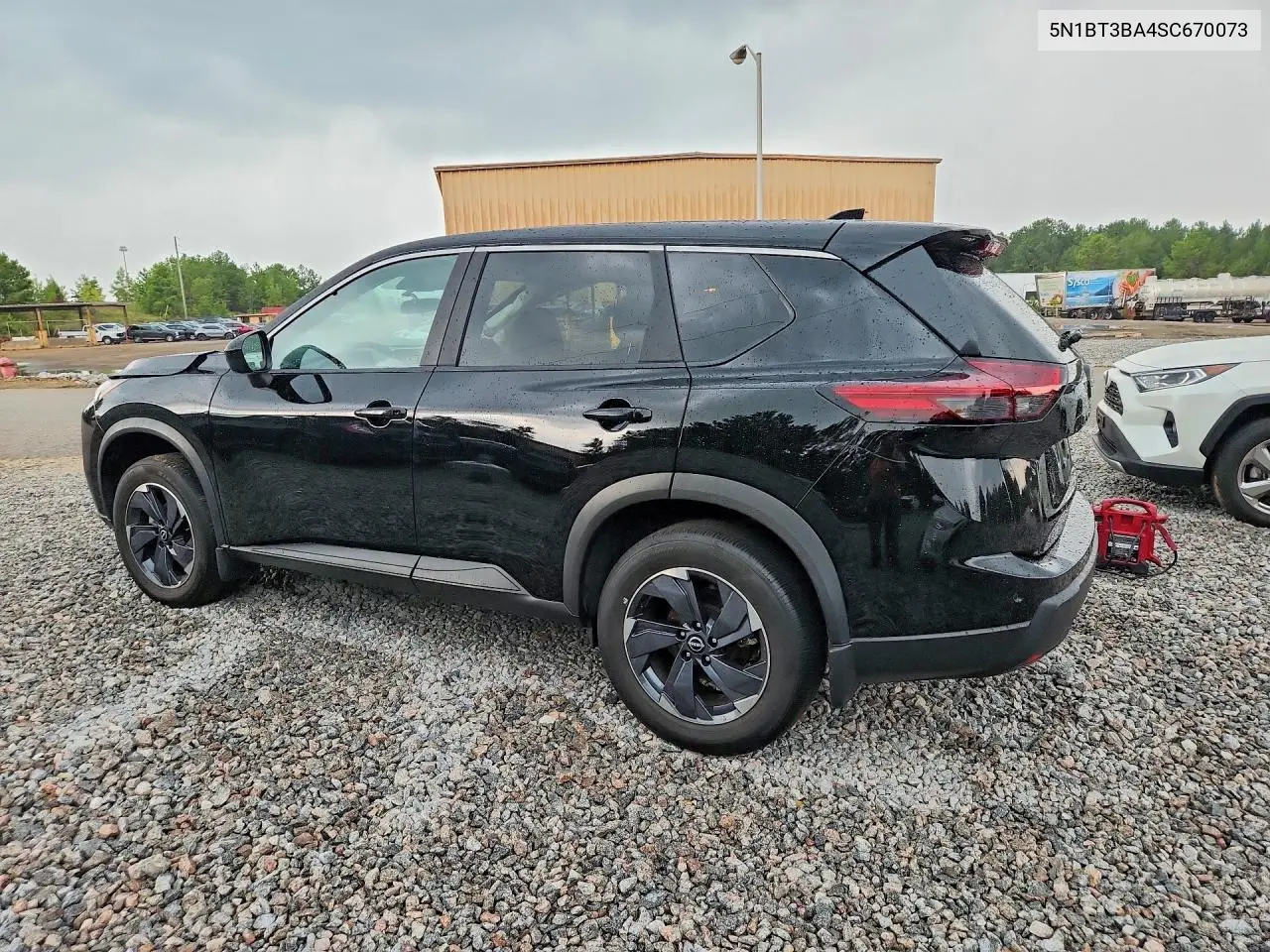 2025 NISSAN ROGUE VIN 5N1BT3BA4SC670073 — фото 2