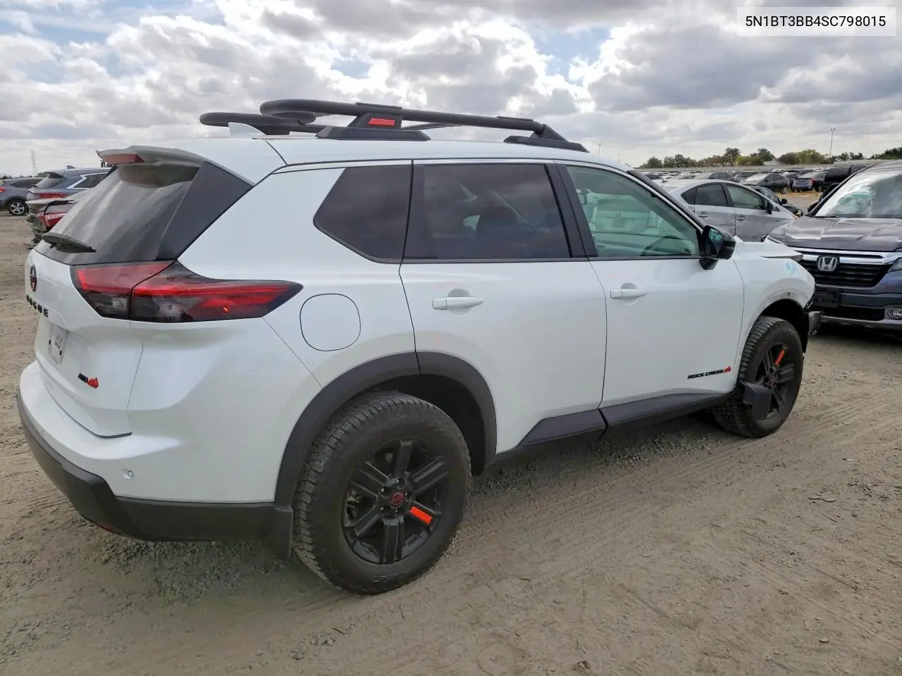 2025 NISSAN ROGUE VIN 5N1BT3BB4SC798015 — фото 3