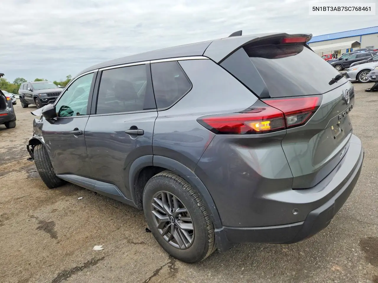 2025 NISSAN ROGUE VIN 5N1BT3AB7SC768461 — фото 2