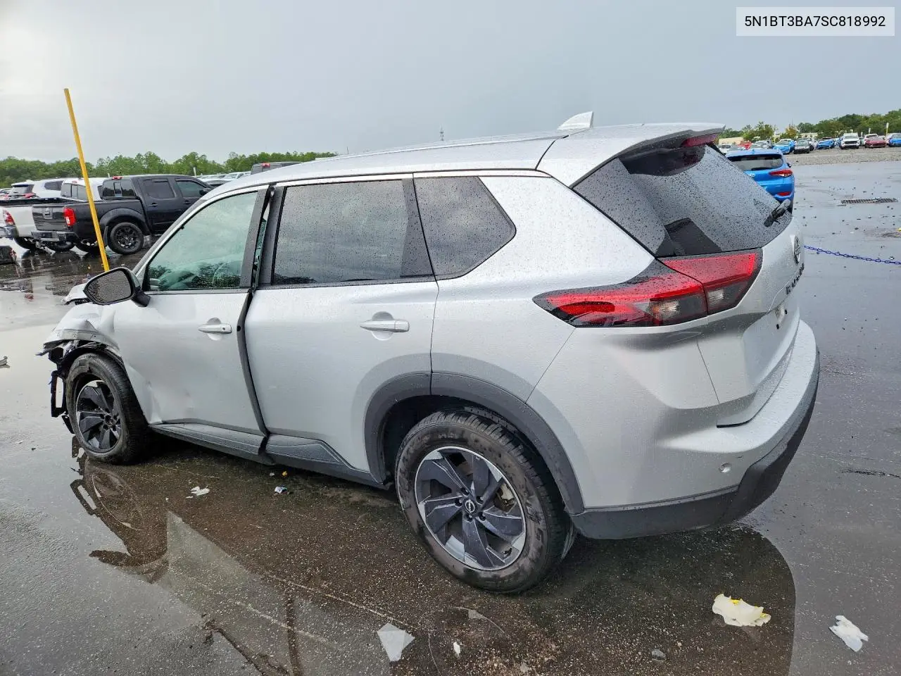 2025 NISSAN ROGUE VIN 5N1BT3BA7SC818992 — фото 2