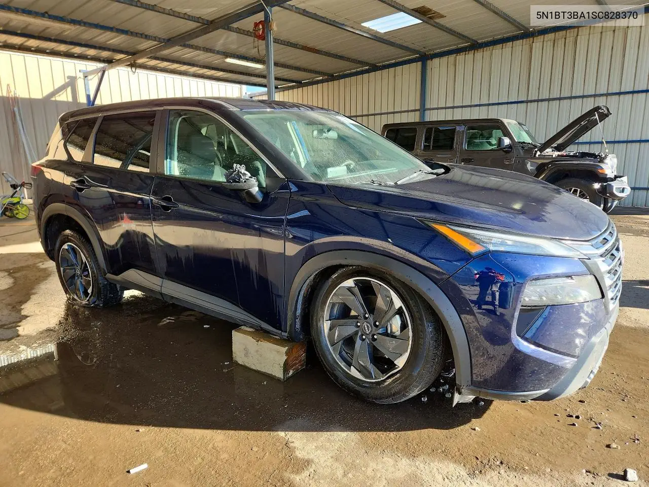 2025 NISSAN ROGUE VIN 5N1BT3BA1SC828370 — фото 4