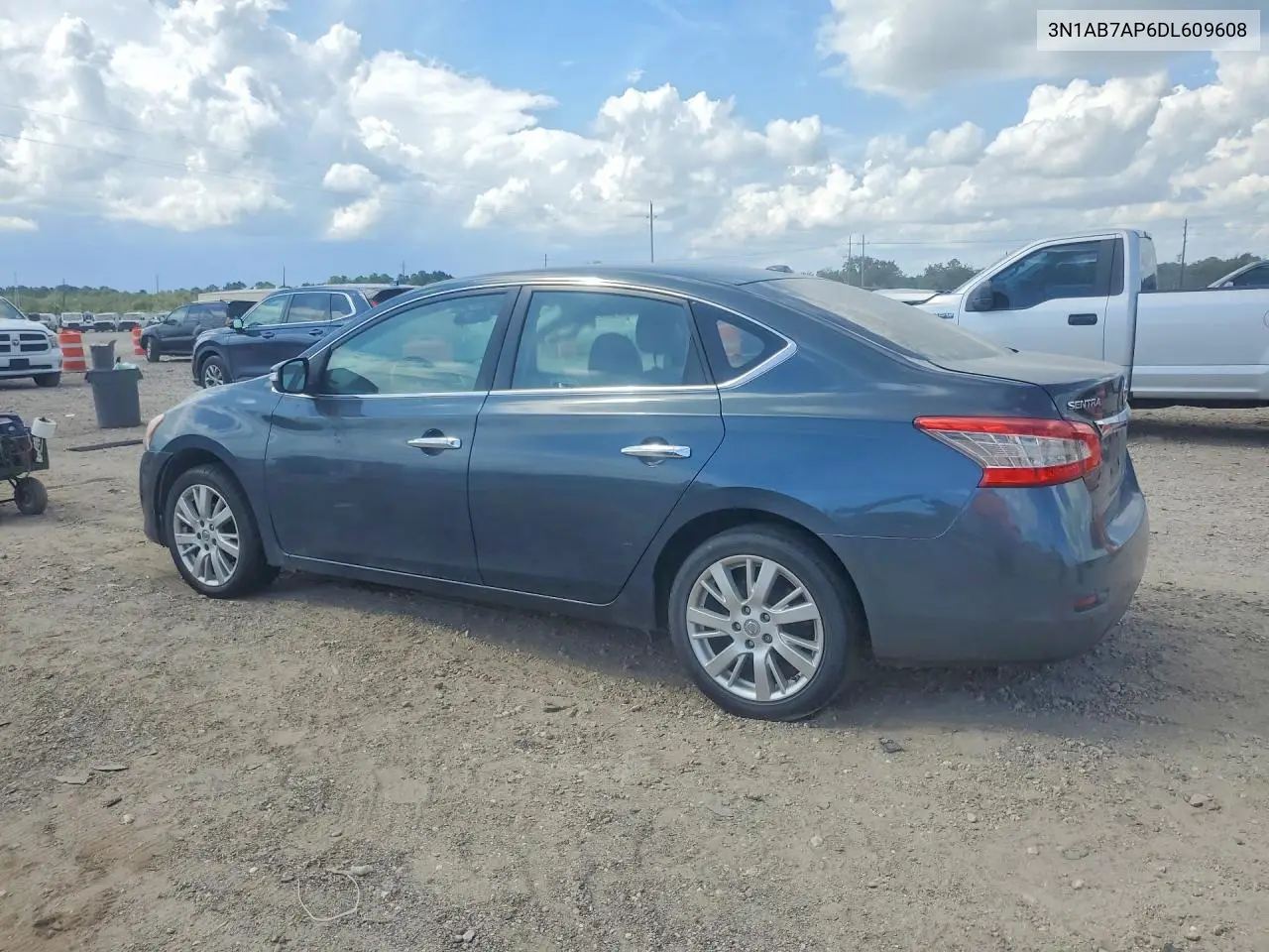 2013 NISSAN SENTRA VIN 3N1AB7AP6DL609608 — фото 2