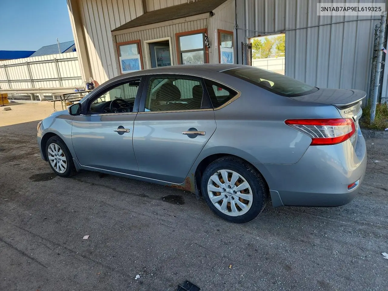 2014 NISSAN SENTRA VIN 3N1AB7AP9EL619325 — фото 2