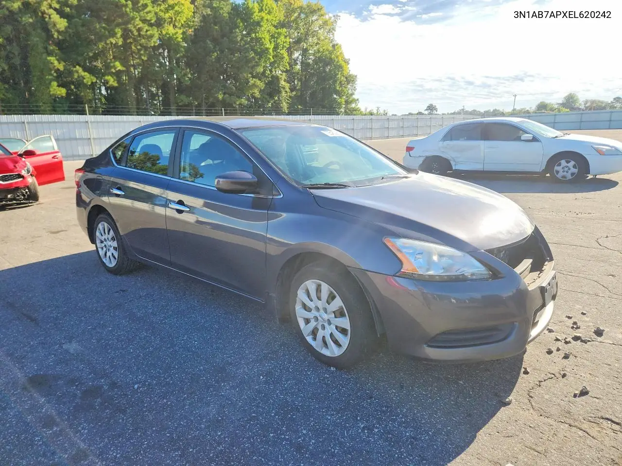 2014 NISSAN SENTRA VIN 3N1AB7APXEL620242 — фото 4