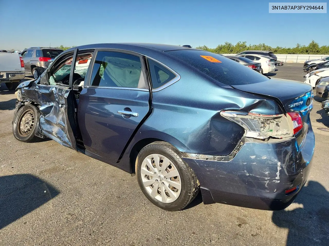 2015 NISSAN SENTRA VIN 3N1AB7AP3FY294644 — фото 2