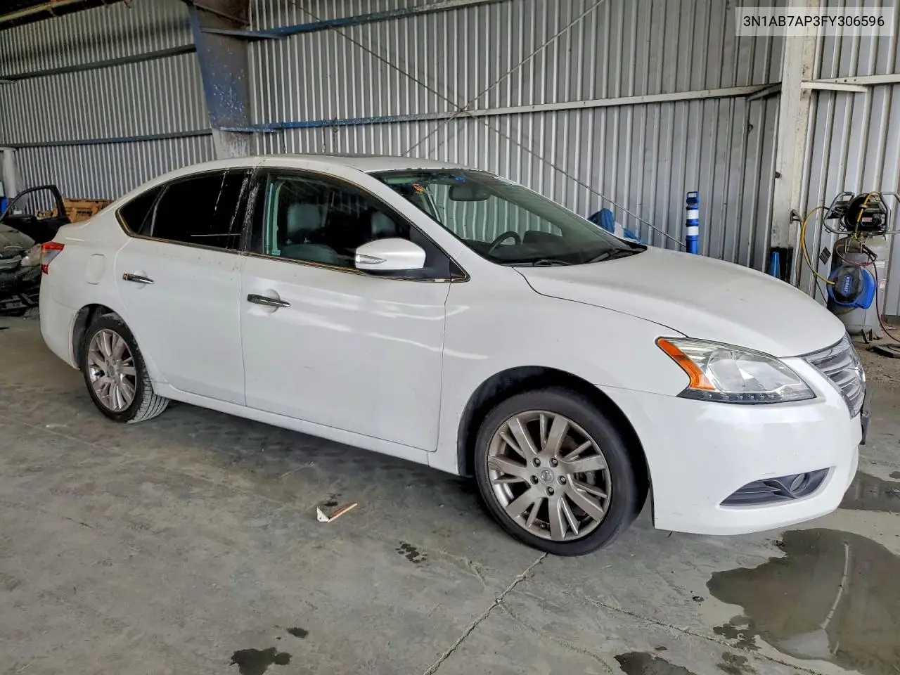2015 NISSAN SENTRA VIN 3N1AB7AP3FY306596 — фото 4
