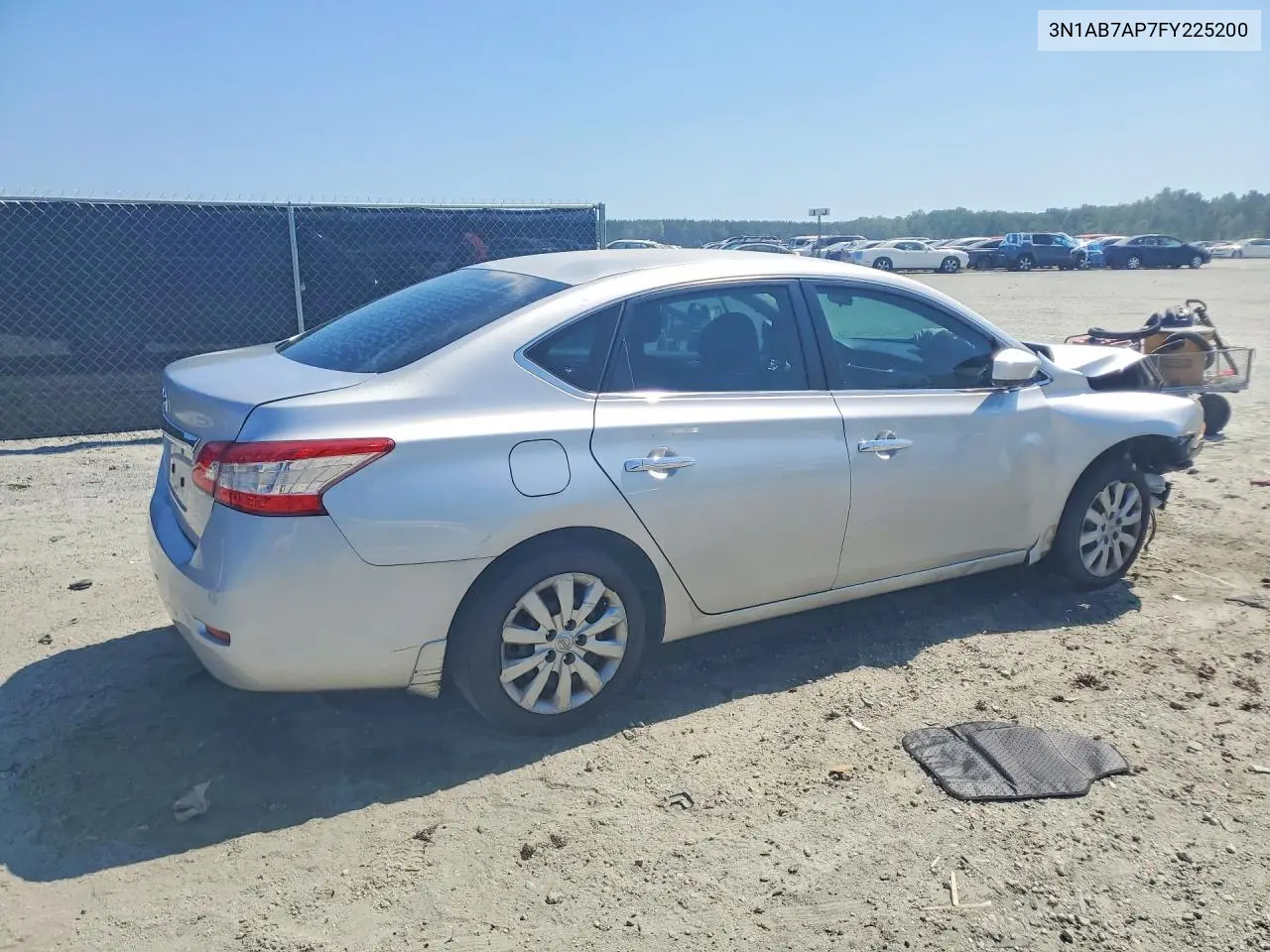 2015 NISSAN SENTRA VIN 3N1AB7AP7FY225200 — фото 3