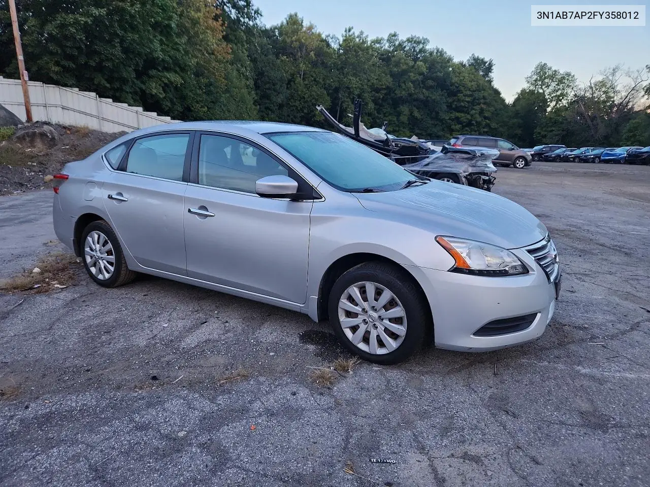 2015 NISSAN SENTRA VIN 3N1AB7AP2FY358012 — фото 4
