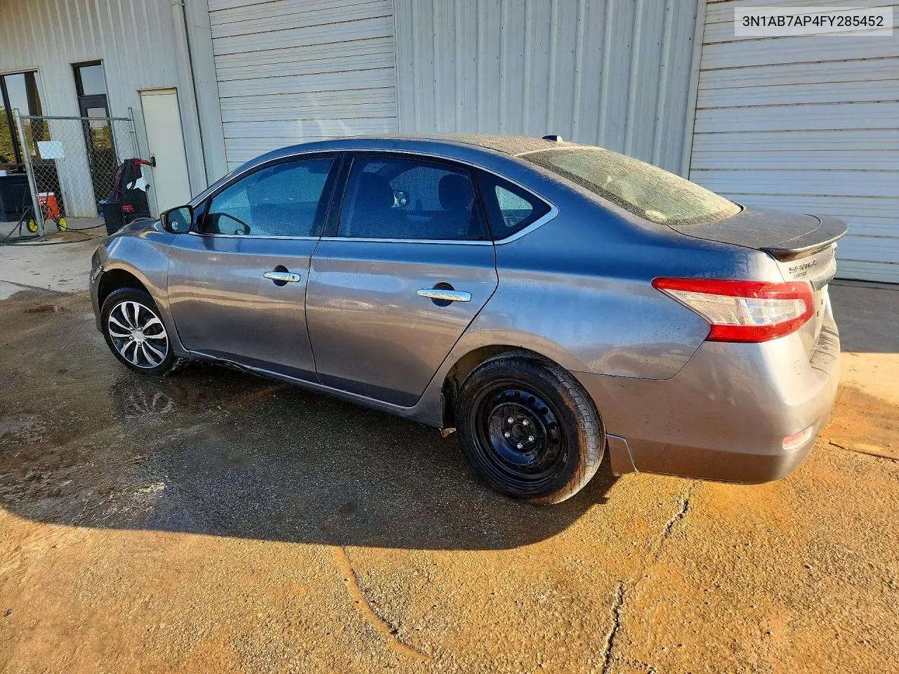 2015 NISSAN SENTRA VIN 3N1AB7AP4FY285452 — фото 2