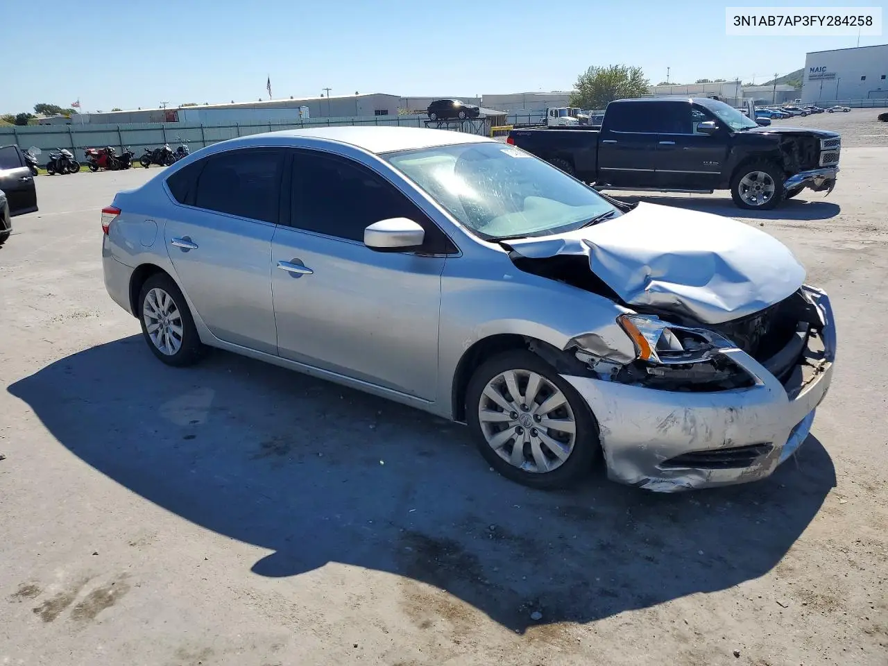 2015 NISSAN SENTRA VIN 3N1AB7AP3FY284258 — фото 4