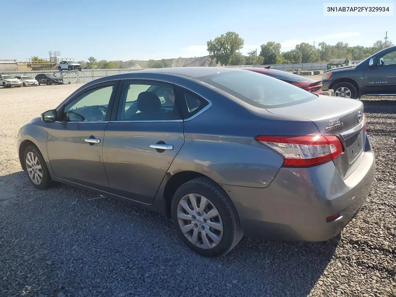 2015 NISSAN SENTRA VIN 3N1AB7AP2FY329934 — фото 2