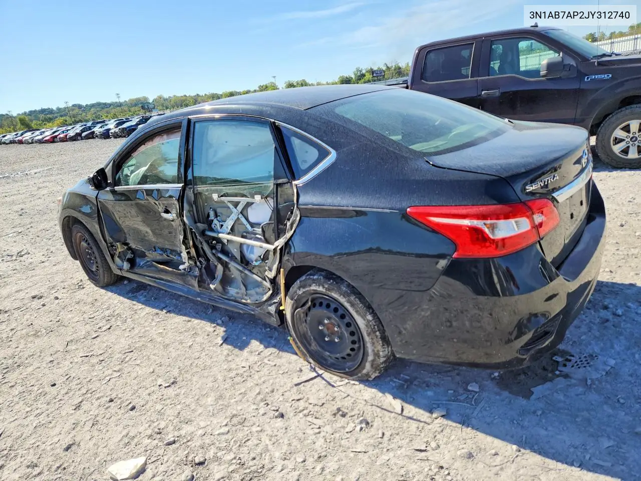 2018 NISSAN SENTRA VIN 3N1AB7AP2JY312740 — фото 2