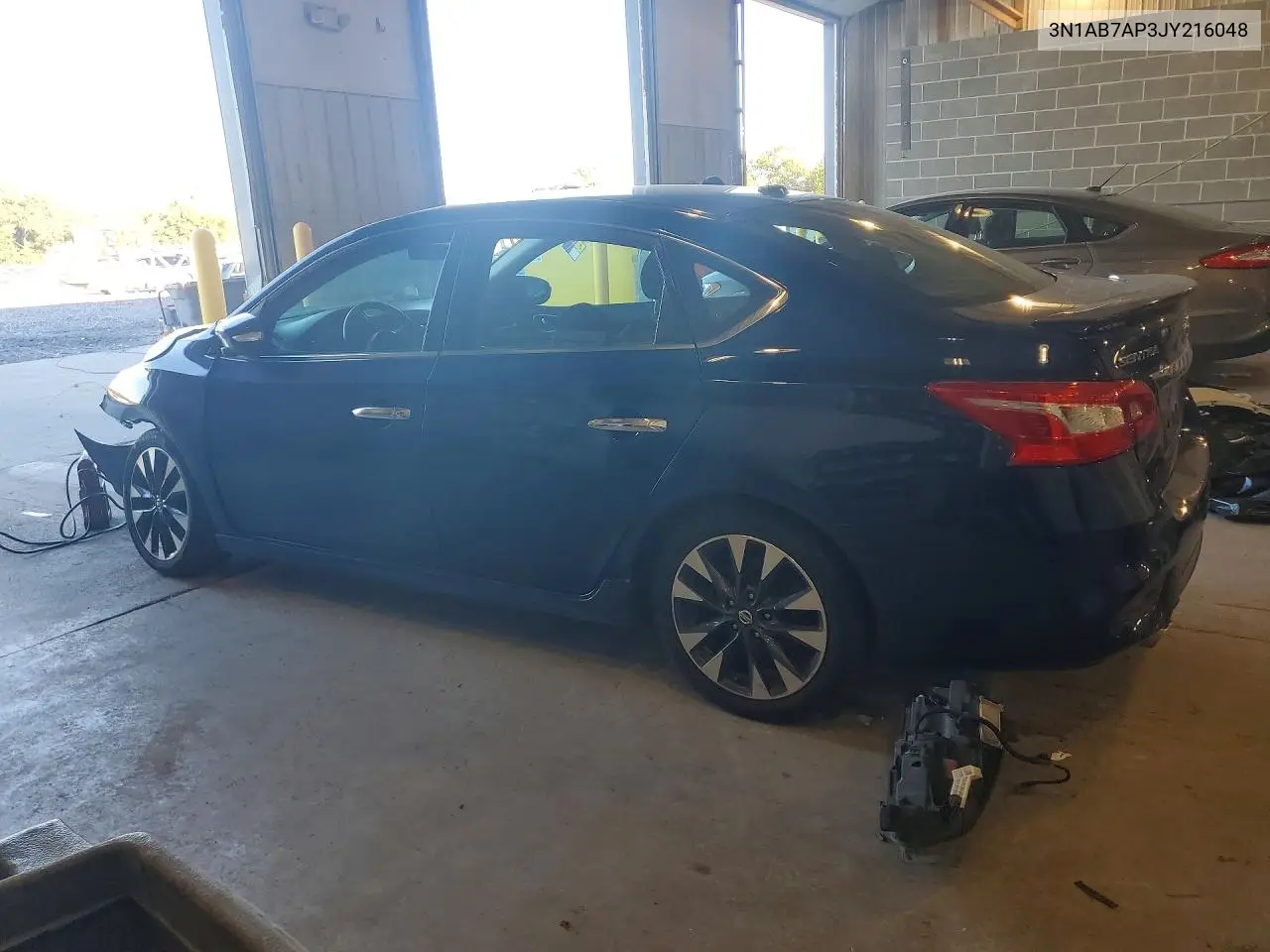 2018 NISSAN SENTRA VIN 3N1AB7AP3JY216048 — фото 2