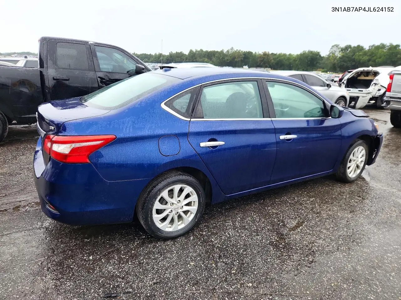 2018 NISSAN SENTRA VIN 3N1AB7AP4JL624152 — фото 3