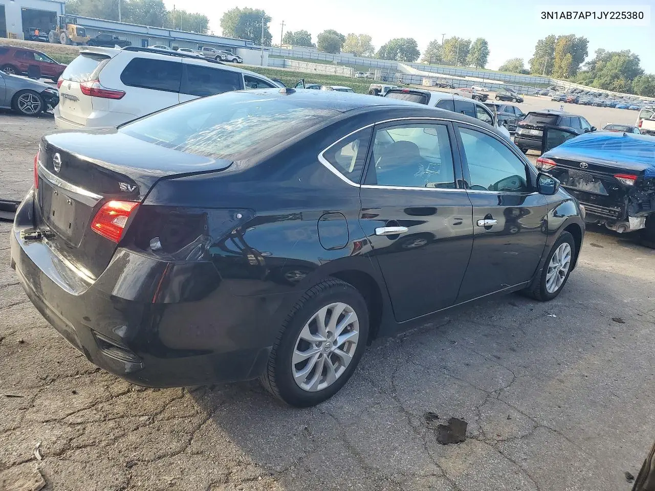 2018 NISSAN SENTRA VIN 3N1AB7AP1JY225380 — фото 3