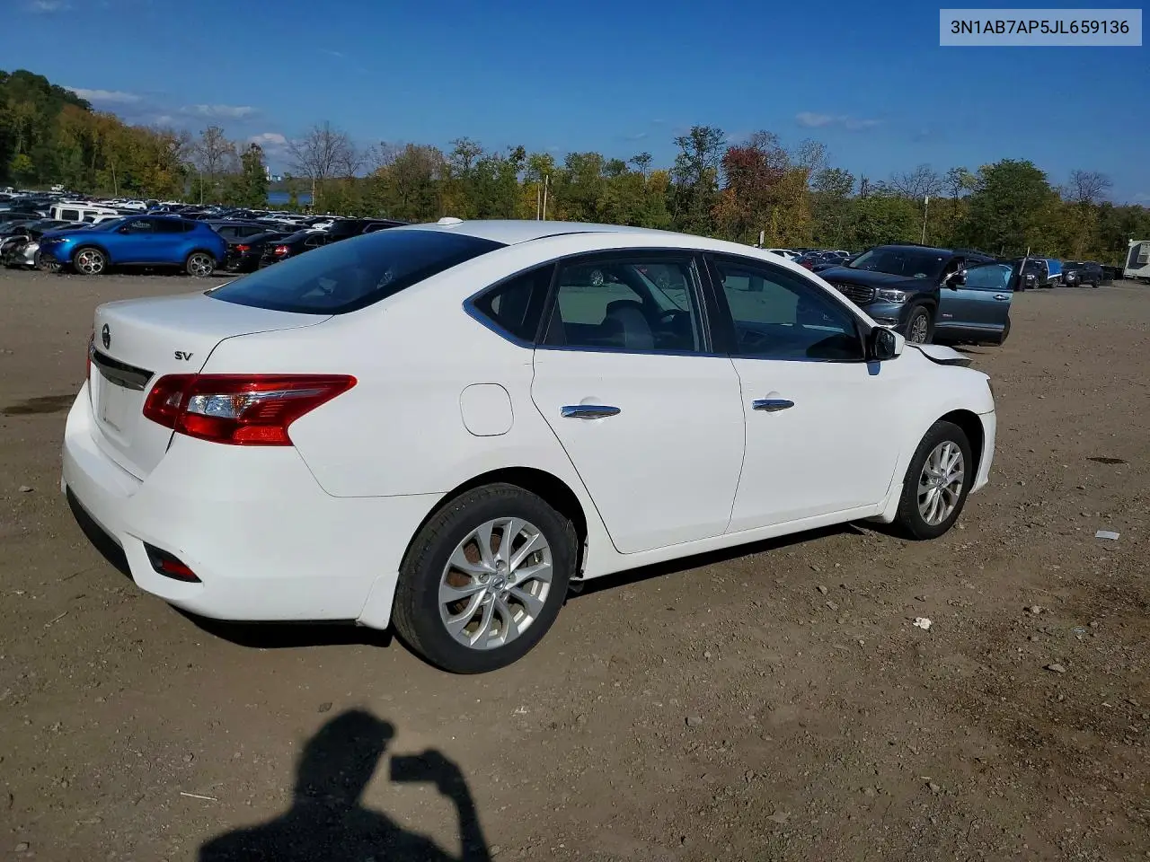 2018 NISSAN SENTRA VIN 3N1AB7AP5JL659136 — фото 3
