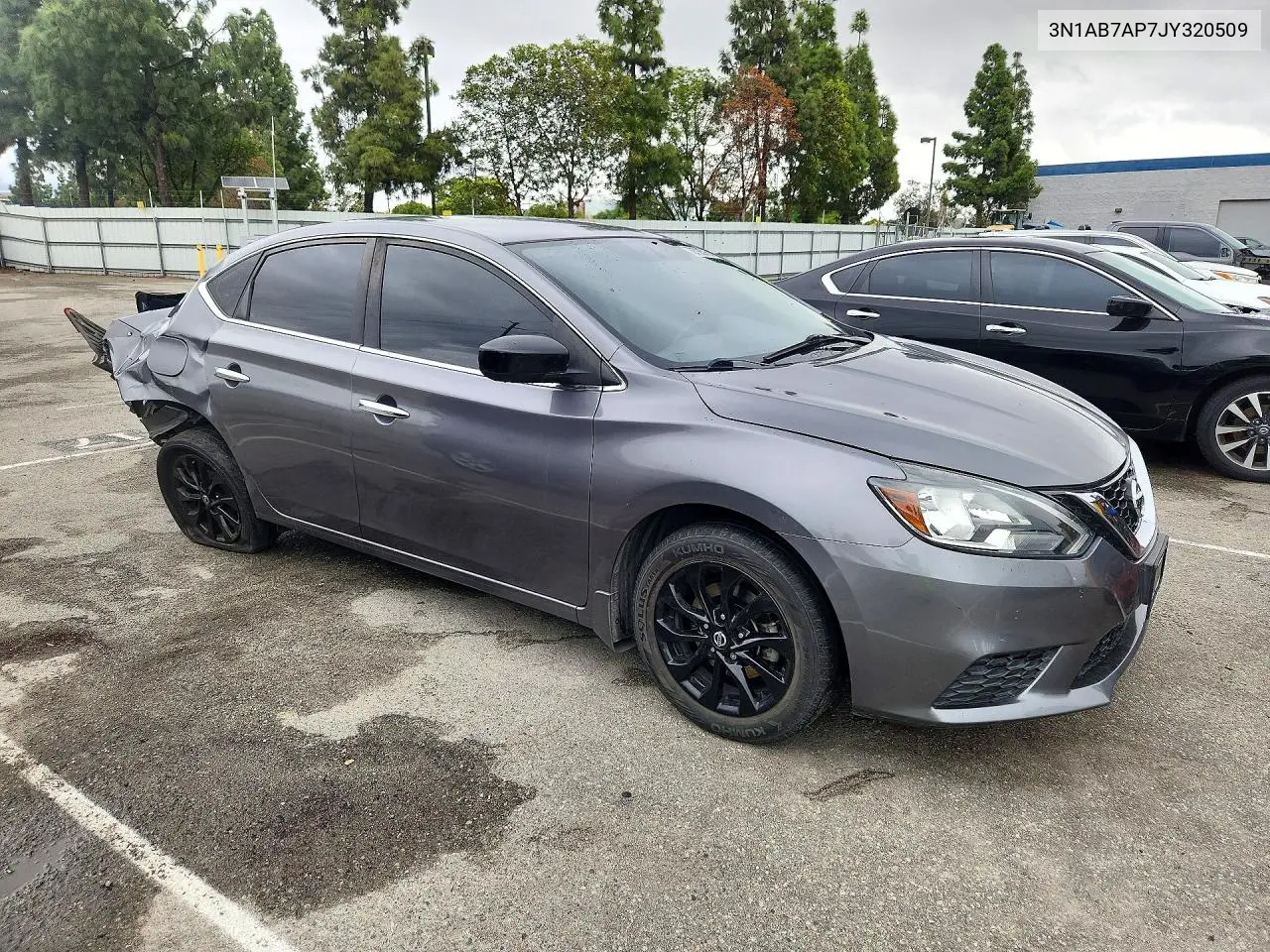 2018 NISSAN SENTRA VIN 3N1AB7AP7JY320509 — фото 4