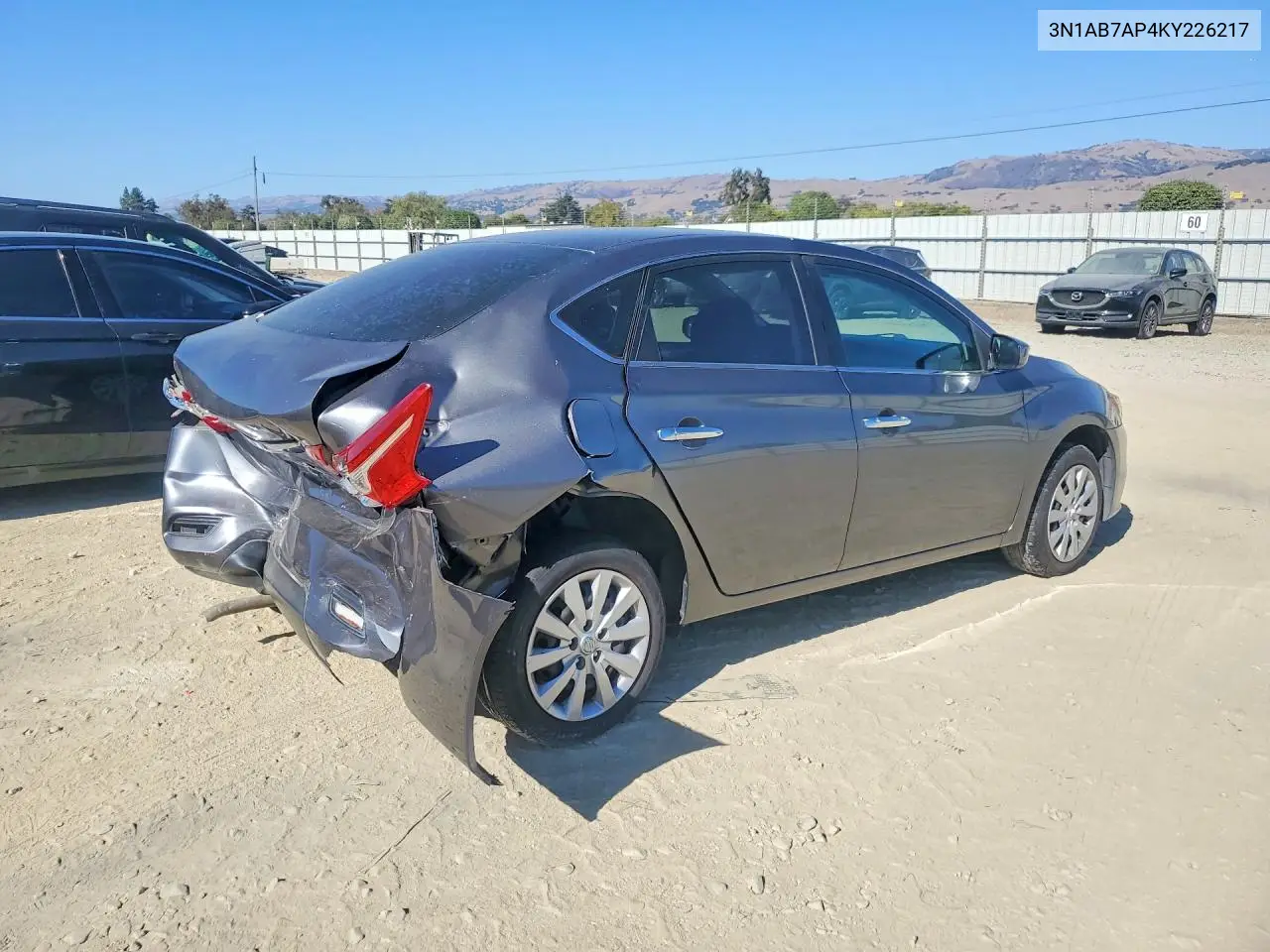 2019 NISSAN SENTRA VIN 3N1AB7AP4KY226217 — фото 3