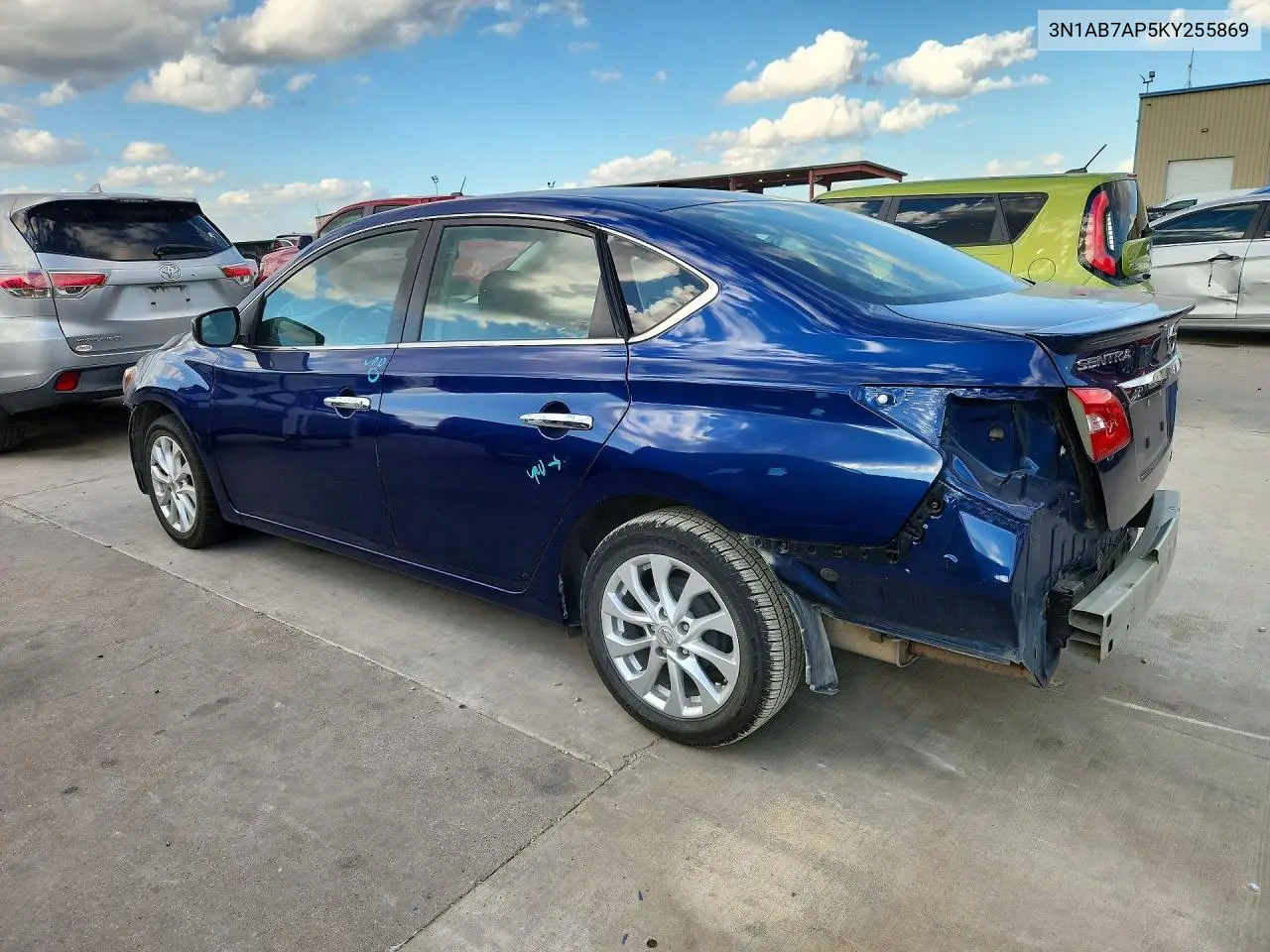 2019 NISSAN SENTRA VIN 3N1AB7AP5KY255869 — фото 2