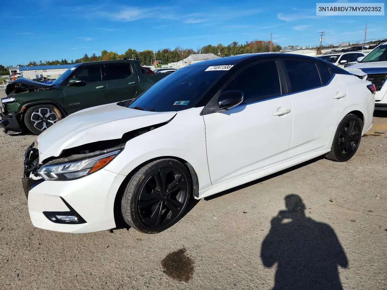 NISSAN SENTRA 2021, VIN 3N1AB8DV7MY202352