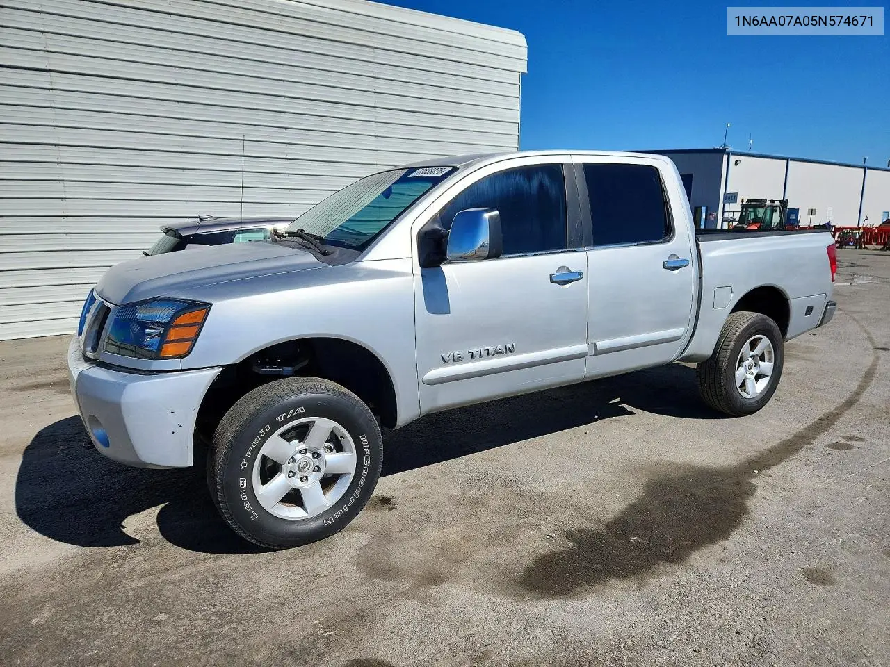 NISSAN TITAN 2005, VIN 1N6AA07A05N574671