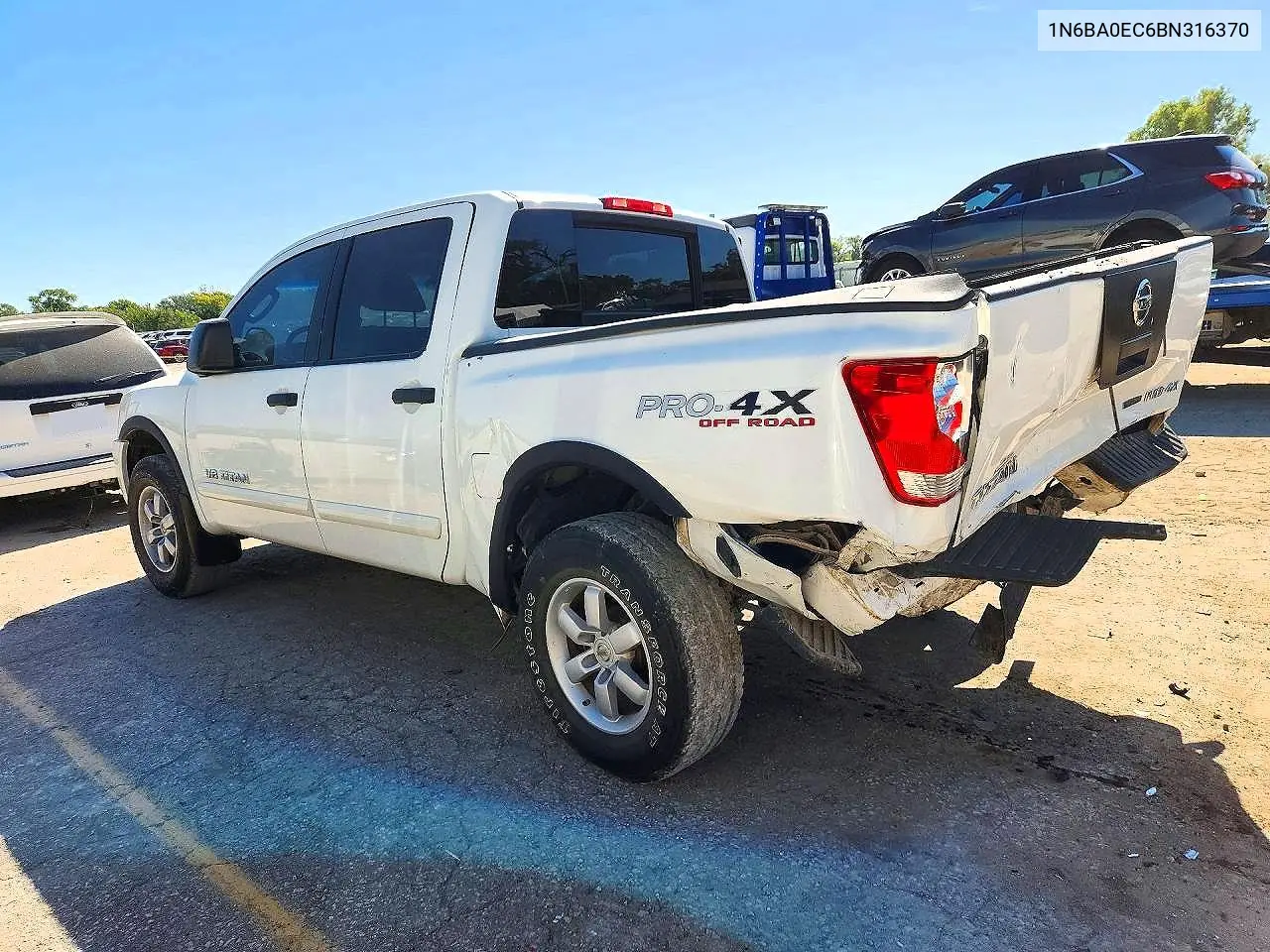 2011 NISSAN TITAN VIN 1N6BA0EC6BN316370 — фото 2