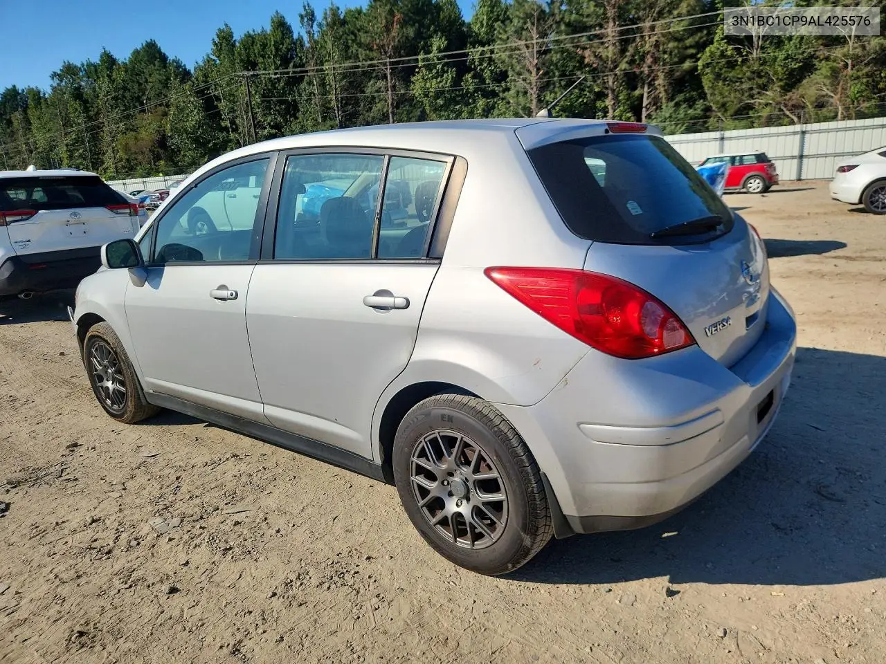 2010 NISSAN VERSA VIN 3N1BC1CP9AL425576 — фото 2