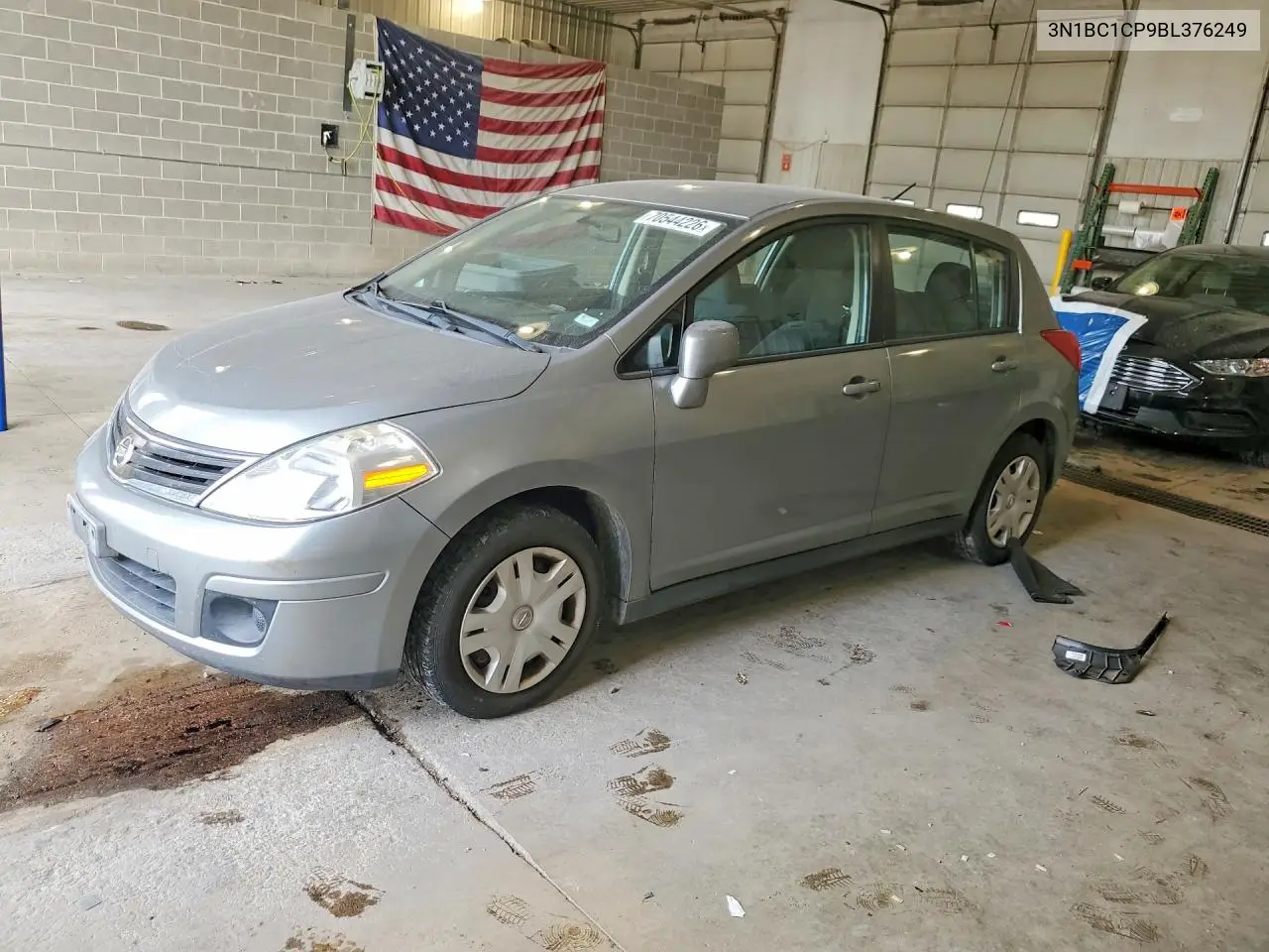 NISSAN VERSA 2011, VIN 3N1BC1CP9BL376249