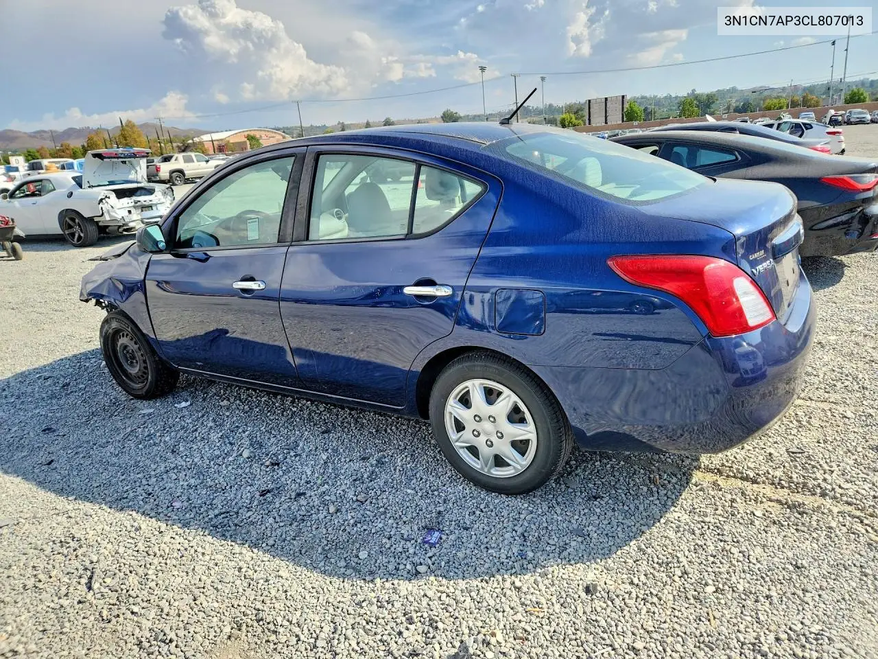2012 NISSAN VERSA VIN 3N1CN7AP3CL807013 — фото 2