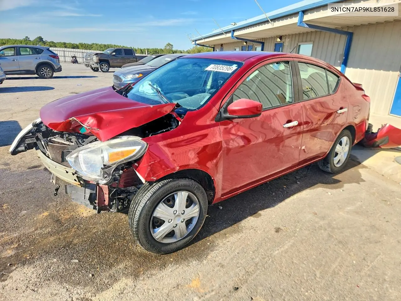 NISSAN VERSA 2019, VIN 3N1CN7AP9KL851628