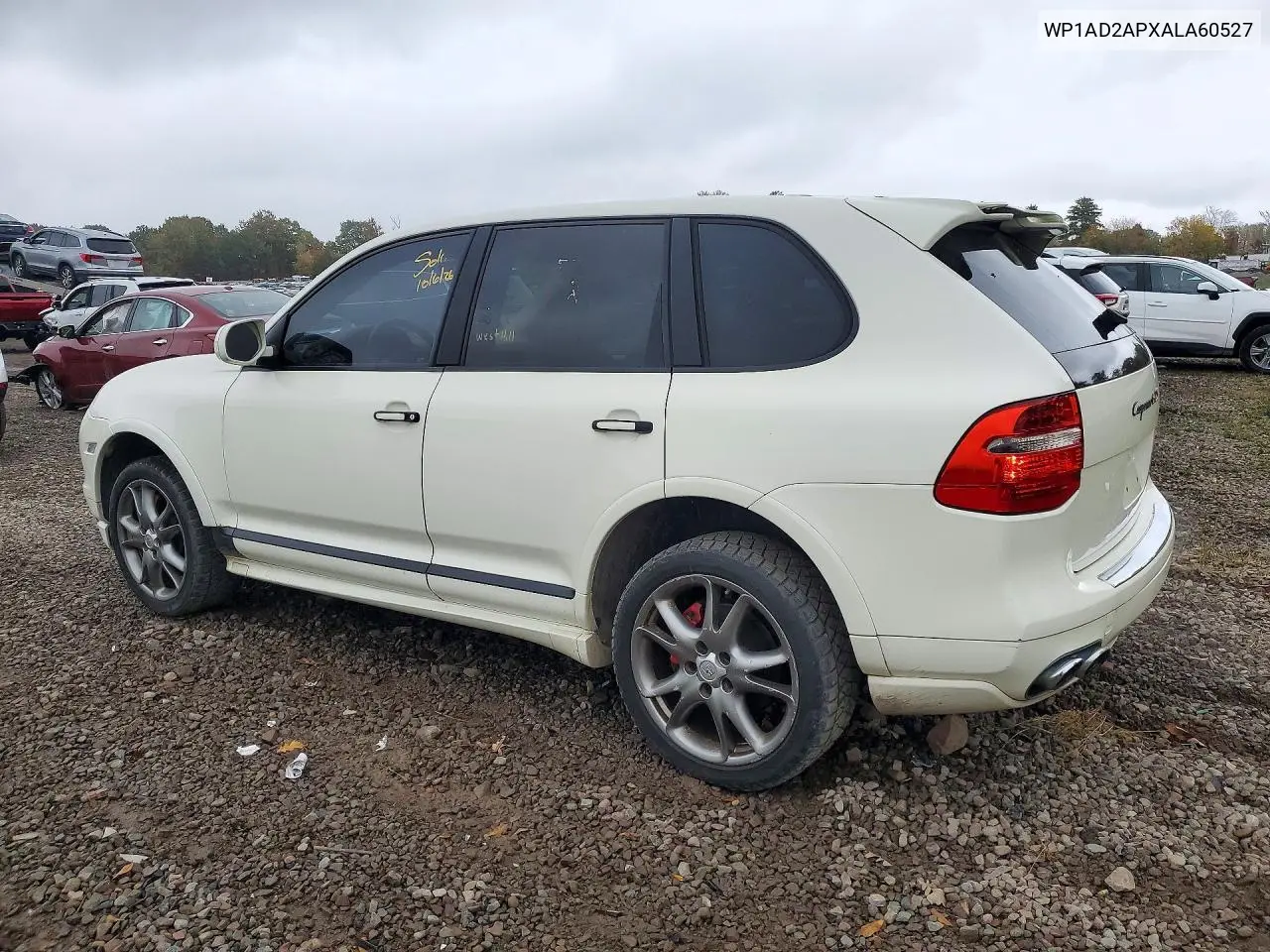 2010 PORSCHE CAYENNE VIN WP1AD2APXALA60527 — фото 2