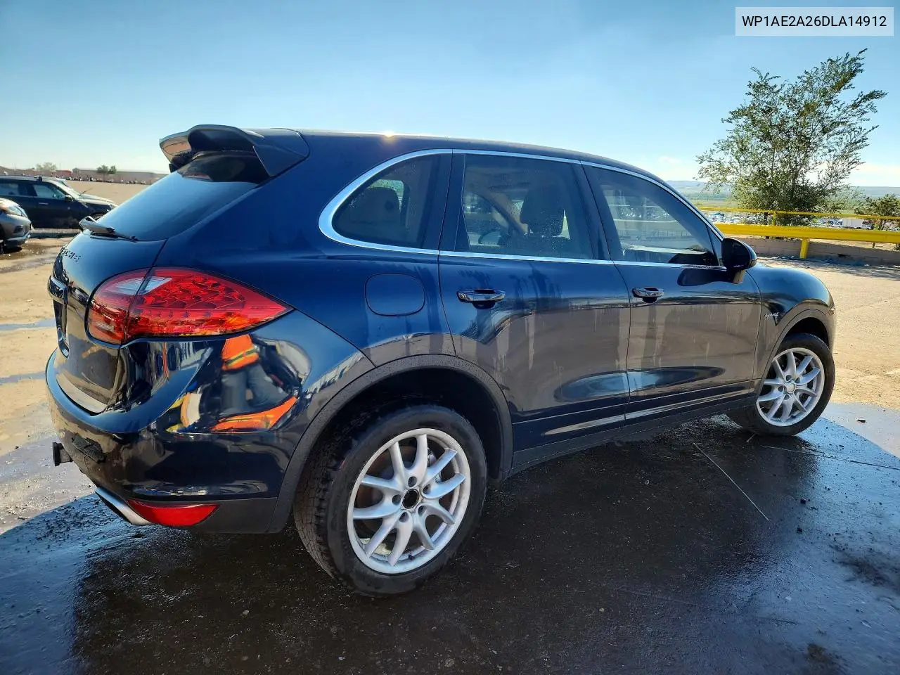 2013 PORSCHE CAYENNE VIN WP1AE2A26DLA14912 — фото 3