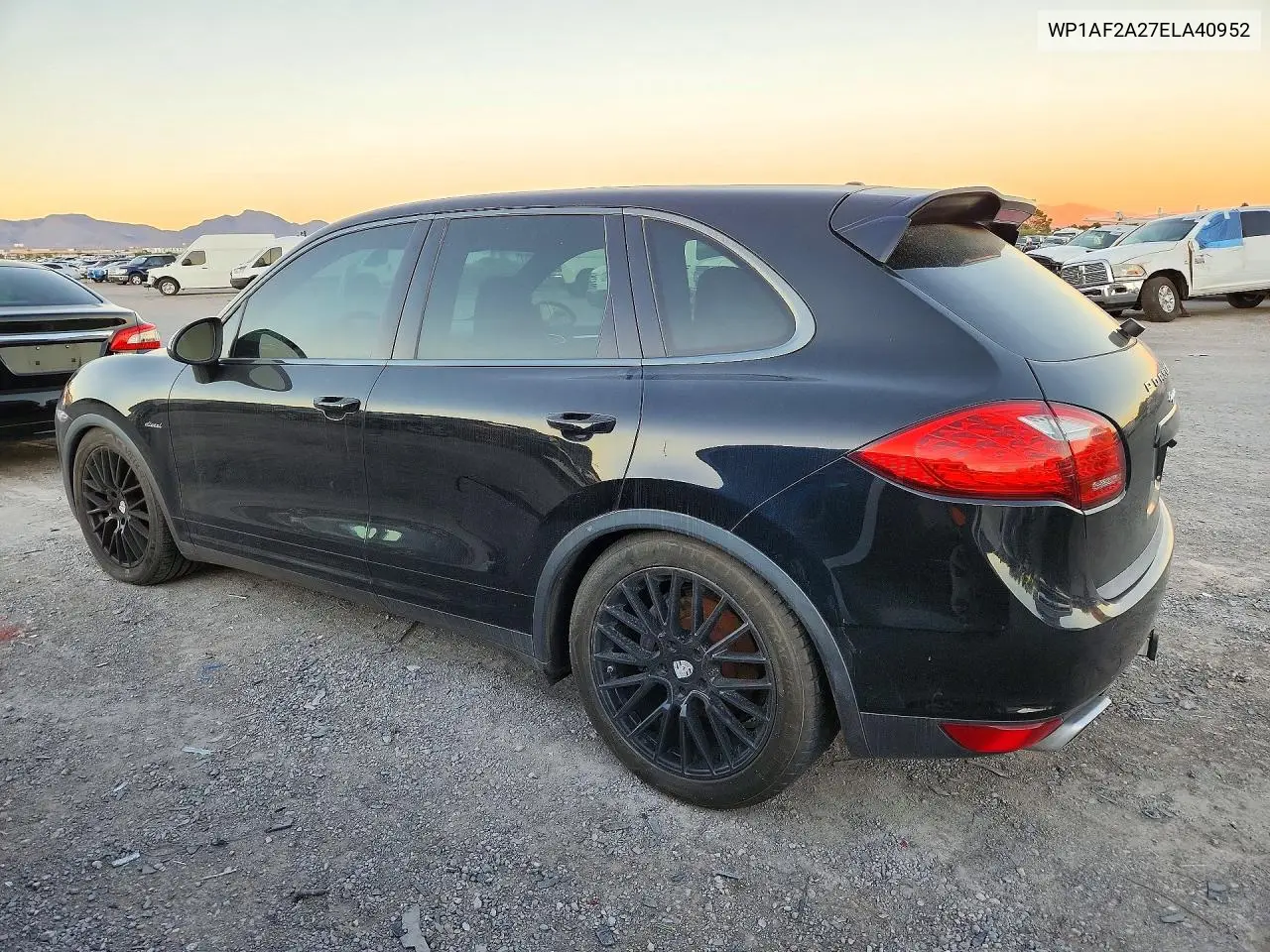 2014 PORSCHE CAYENNE VIN WP1AF2A27ELA40952 — фото 2