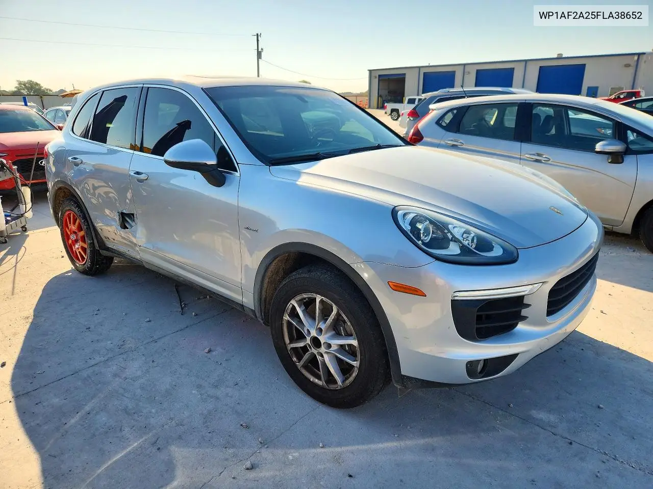 2015 PORSCHE CAYENNE VIN WP1AF2A25FLA38652 — фото 4