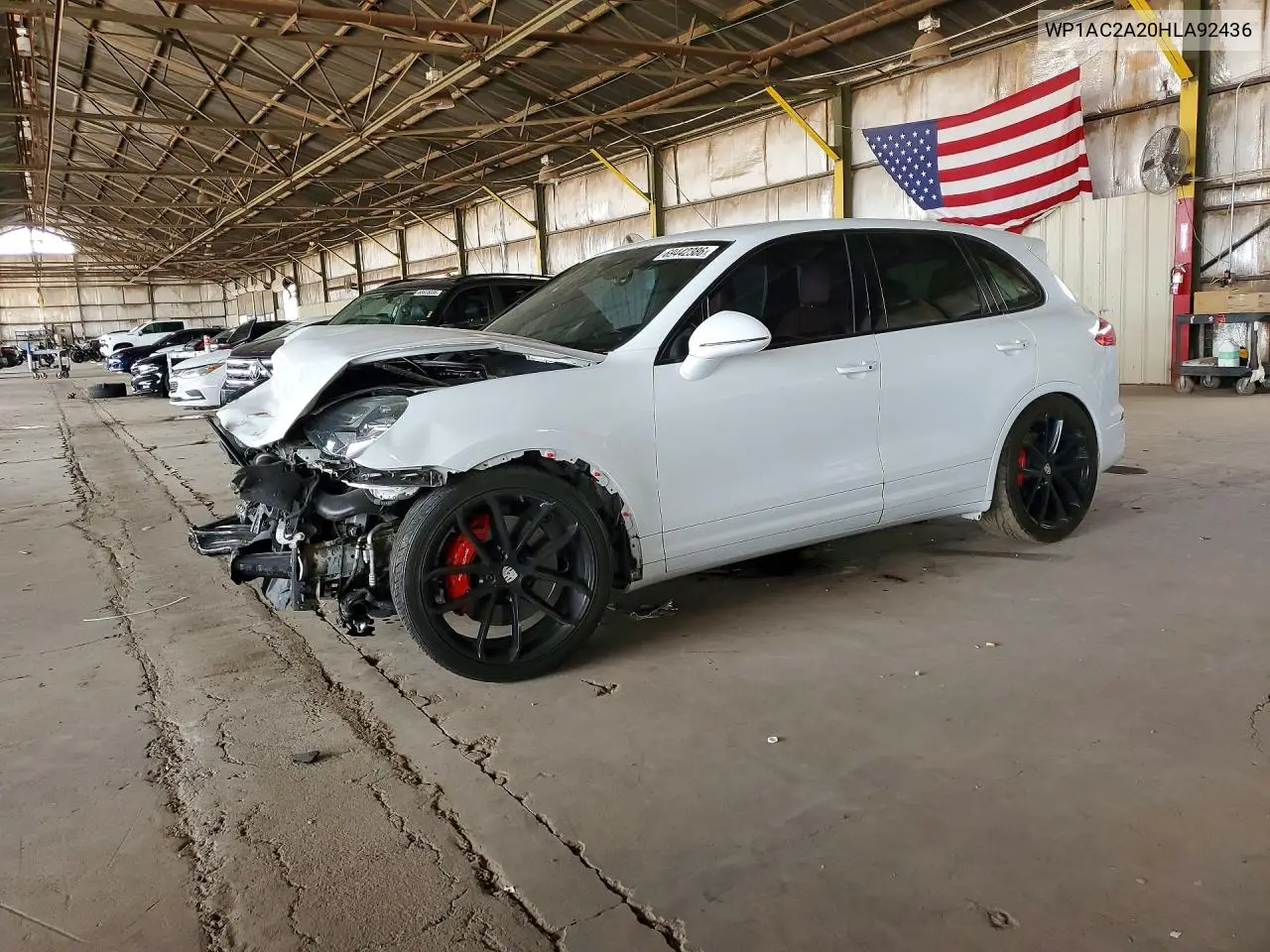 PORSCHE CAYENNE 2017, VIN WP1AC2A20HLA92436