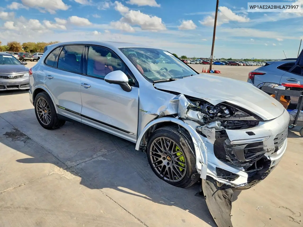 2017 PORSCHE CAYENNE VIN WP1AE2A28HLA73997 — фото 4
