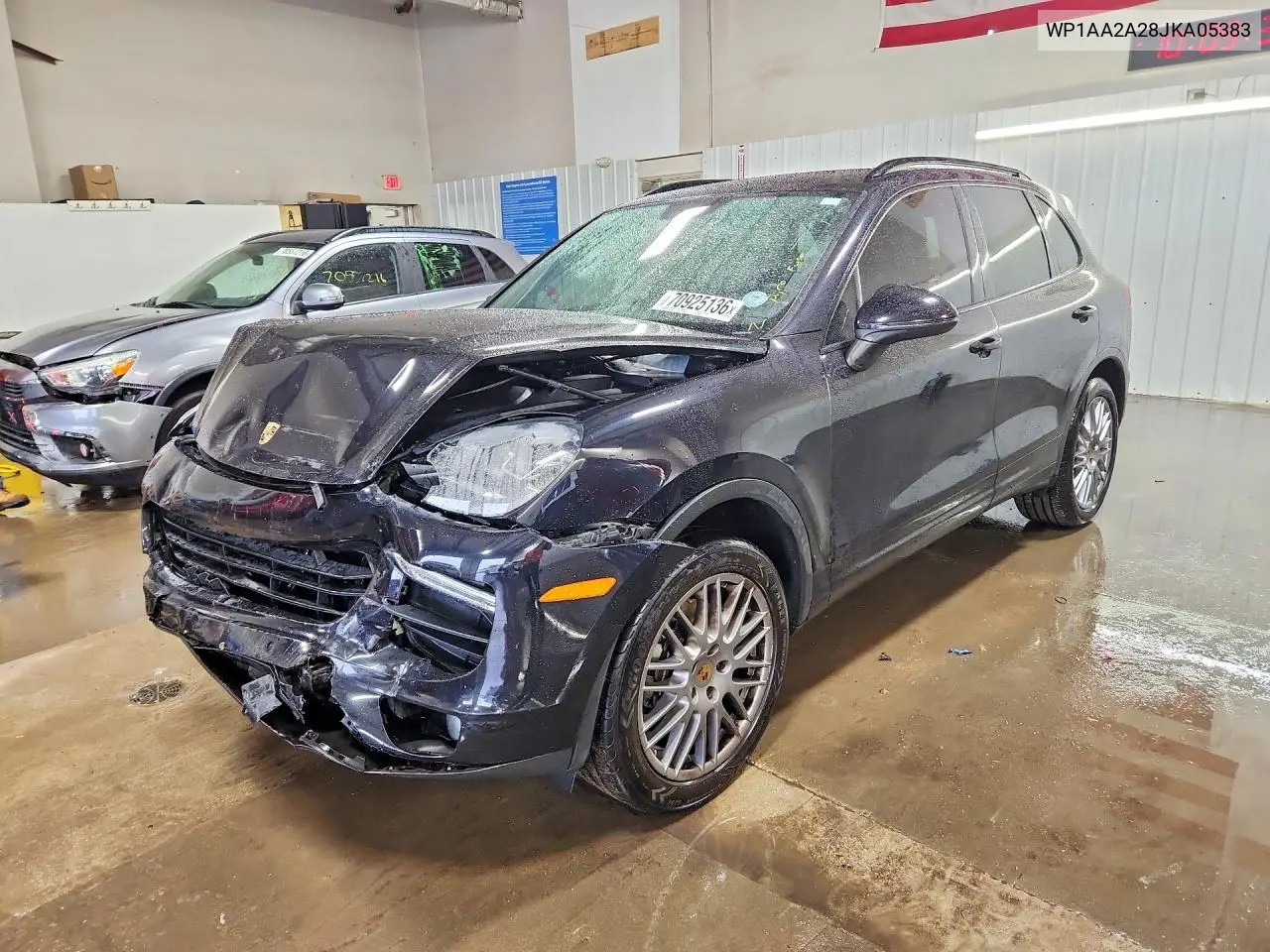 PORSCHE CAYENNE 2018, VIN WP1AA2A28JKA05383
