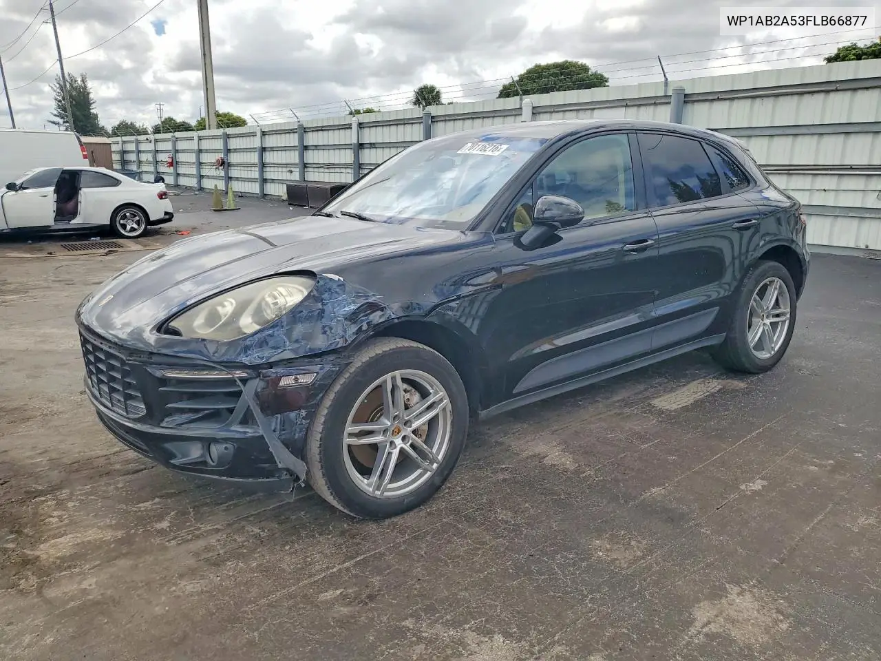 PORSCHE MACAN 2015, VIN WP1AB2A53FLB66877