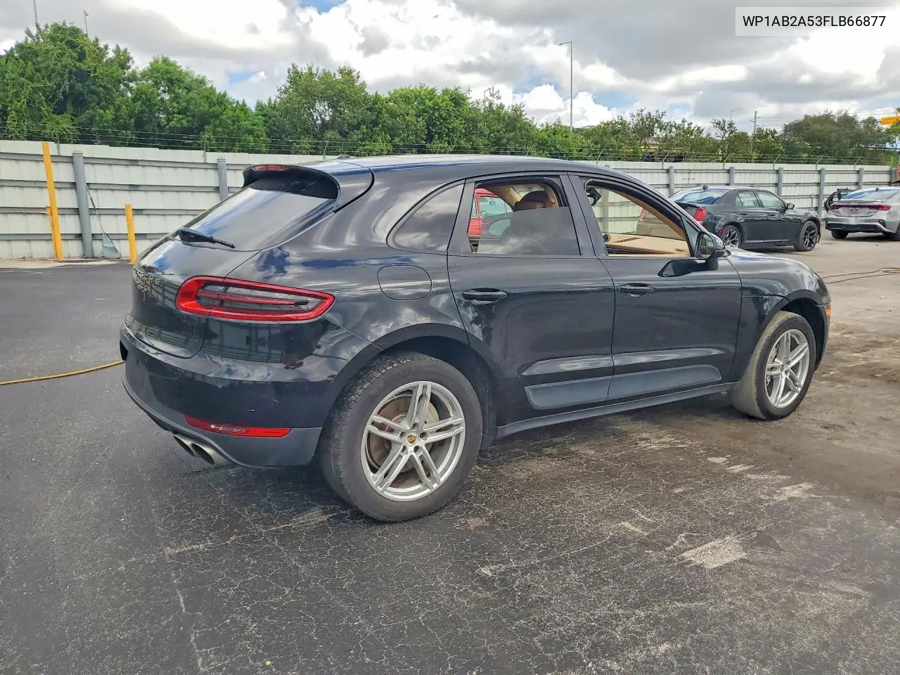 2015 PORSCHE MACAN VIN WP1AB2A53FLB66877 — фото 3