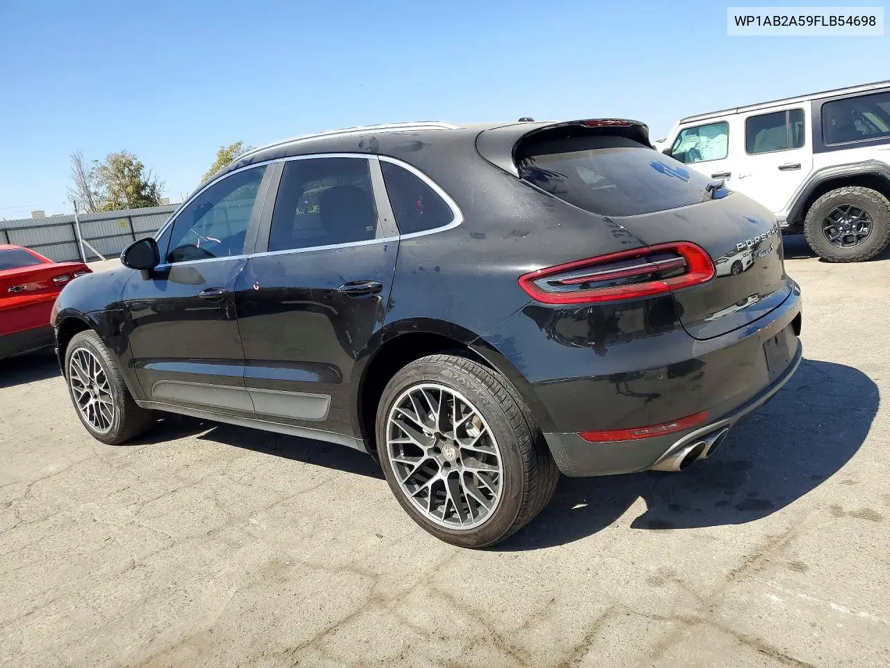 2015 PORSCHE MACAN VIN WP1AB2A59FLB54698 — фото 2