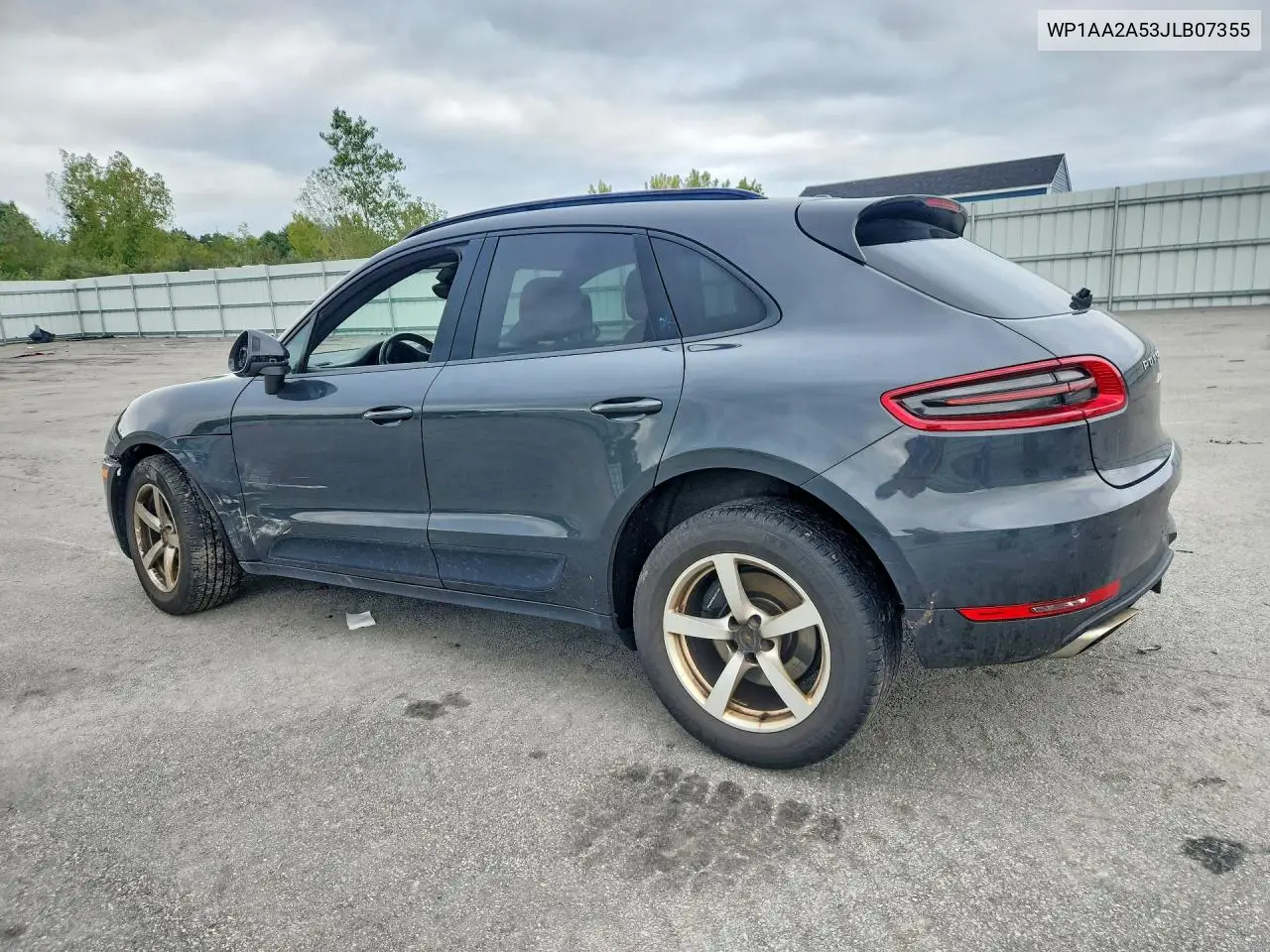 2018 PORSCHE MACAN VIN WP1AA2A53JLB07355 — фото 2