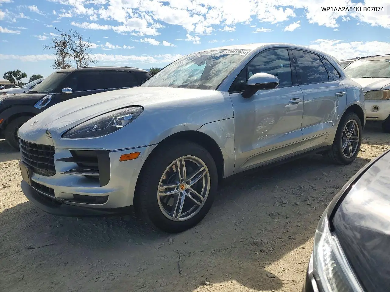 PORSCHE MACAN 2019, VIN WP1AA2A54KLB07074