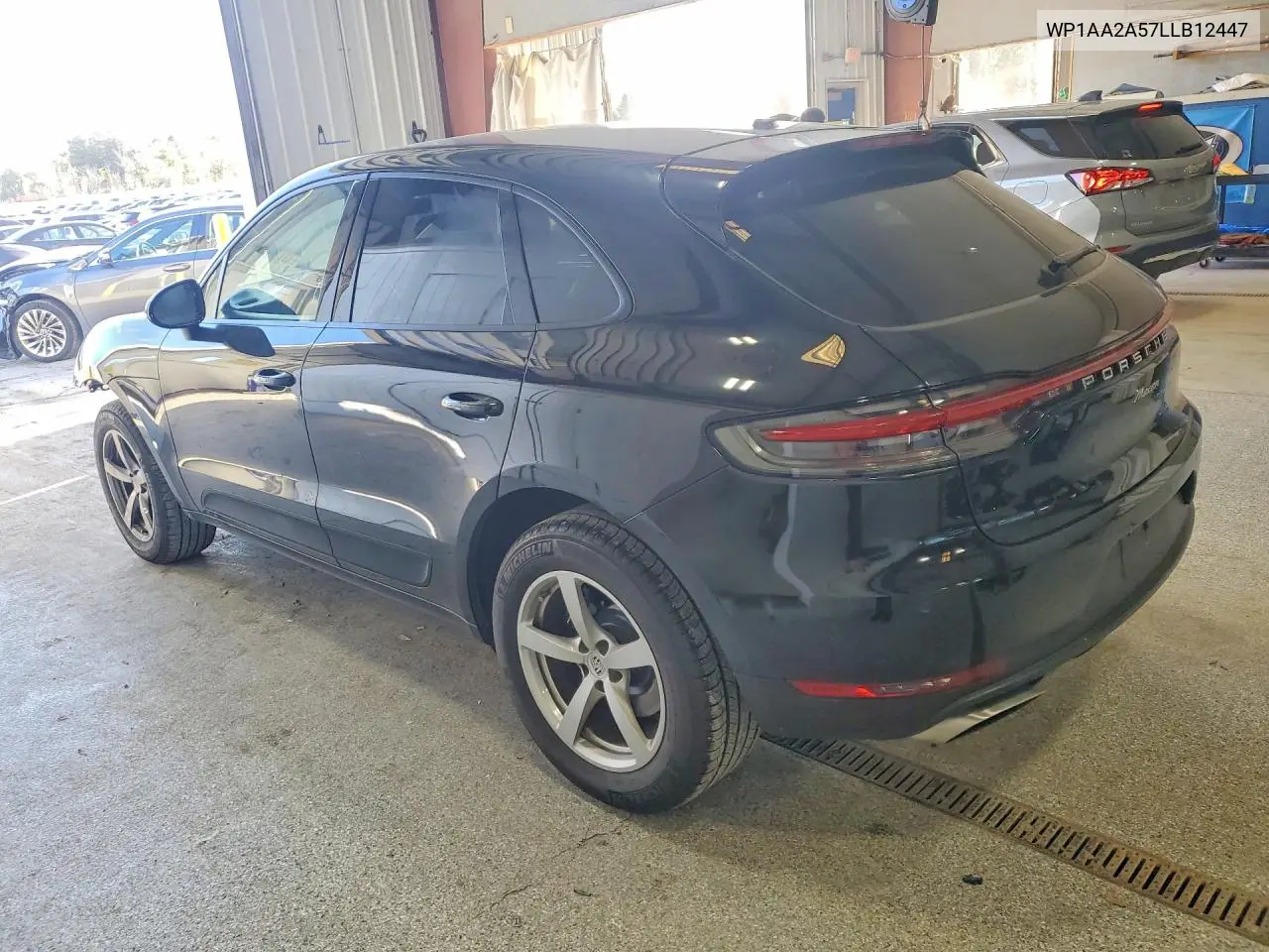 2020 PORSCHE MACAN VIN WP1AA2A57LLB12447 — фото 2