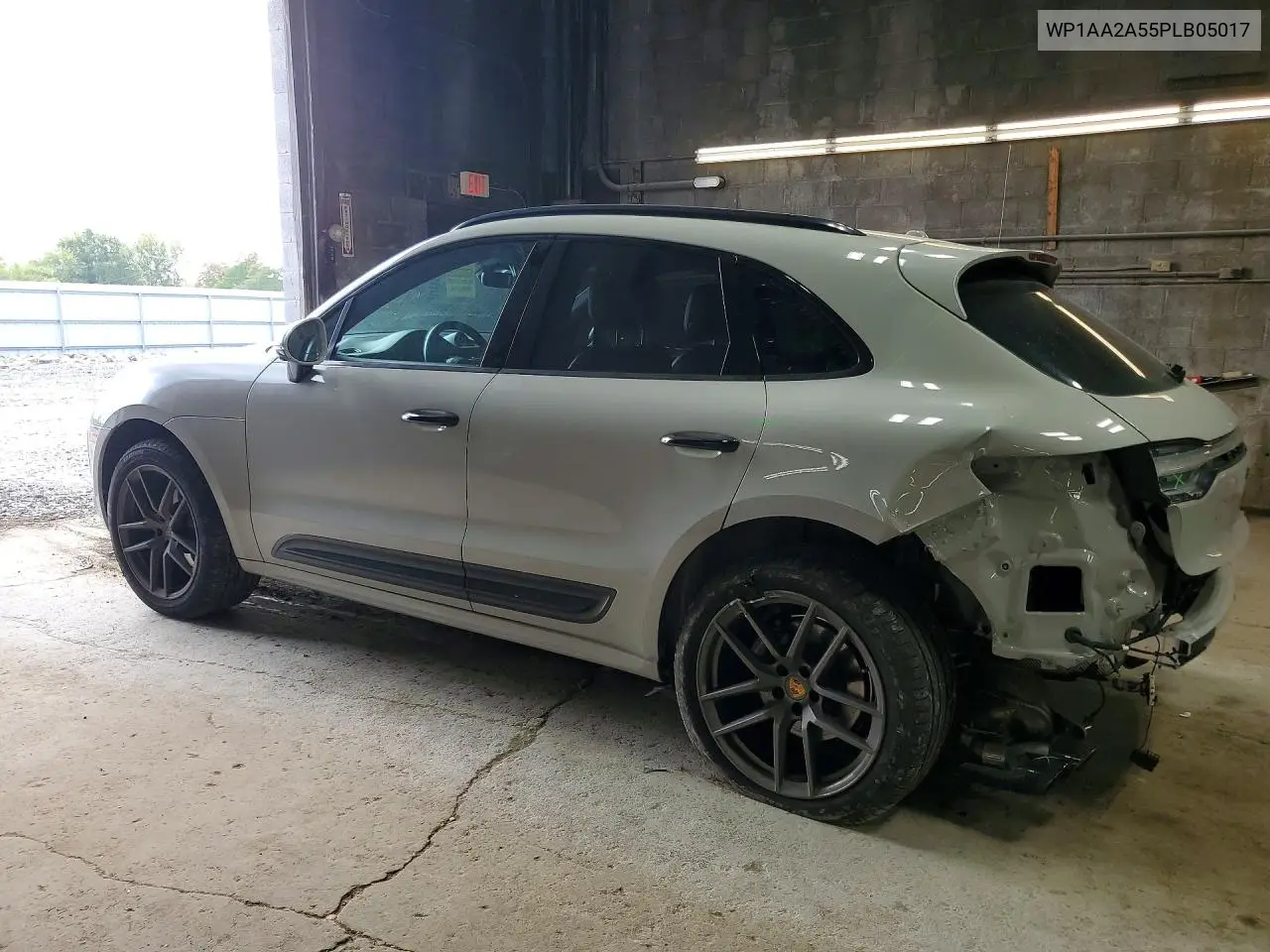 2023 PORSCHE MACAN VIN WP1AA2A55PLB05017 — фото 2